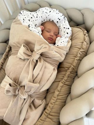 Nová autorská látka puntíků ⚫️, kterou jsme zhruba před měsícem naskladnili na e-shopu a i bez propagace jste si ji tak...