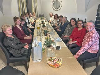 Letošní večírek se nesl v duchu nemocí, a tak mě moc mrzí, že se nás setkala sotva polovina. Ale to nevadí, my si to...